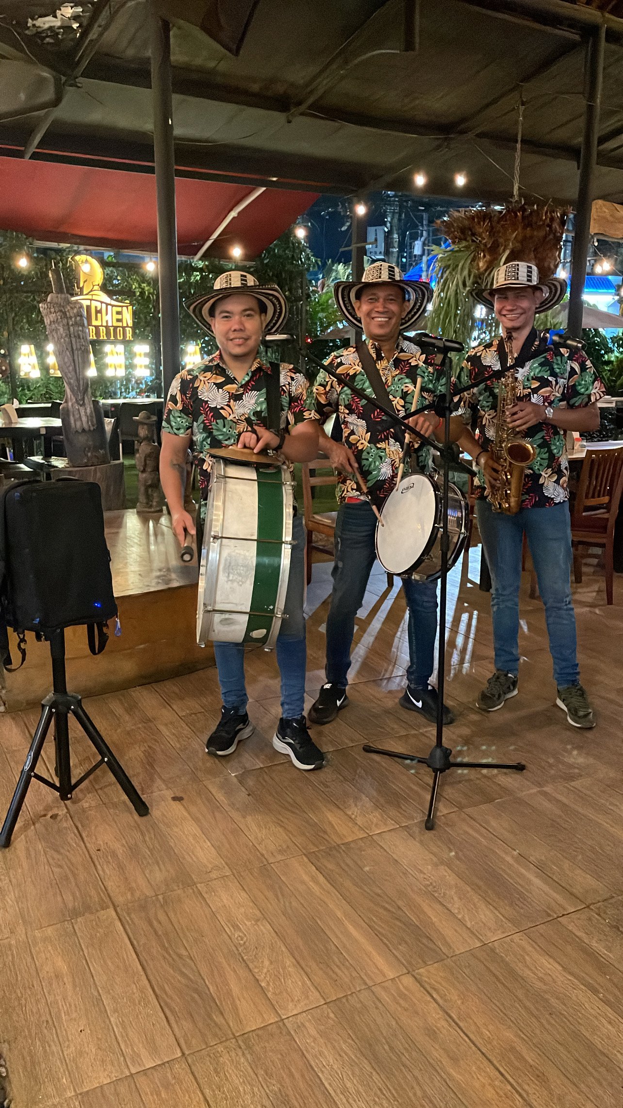 Grupo musical de papayeras en Medellín